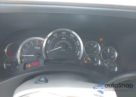 2003 Cadillac Escalade Standard из США, поврежденный, VIN 1GYEK63N83R153147